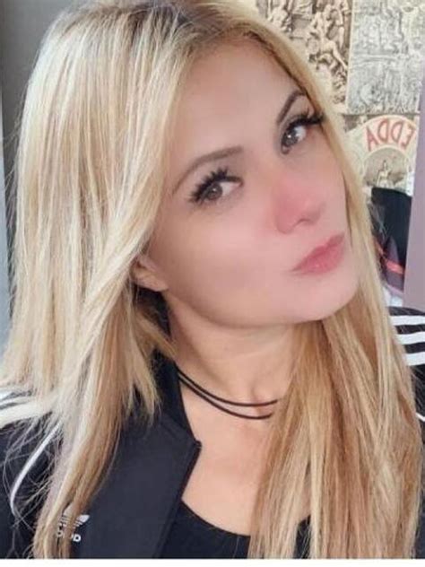 bakeca incontri casera|Escort Caserta, Donna Cerca Uomo Caserta